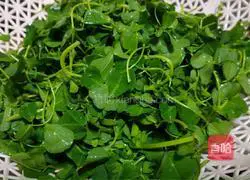 Illustration of how to stir-fry grass heads 2