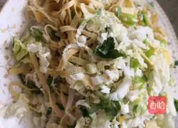 Illustration of how to make cold cabbage hearts 5