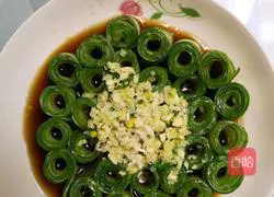 Illustration of how to make cold cucumber 4