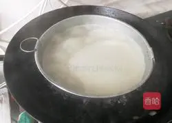 Illustration of how to wash your face with Liangpi 11