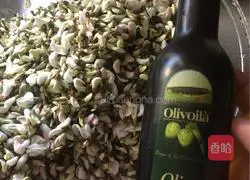 Sophora flower wheat rice recipe illustration 2