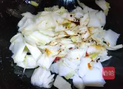 Vinegar Cabbage Recipe Illustration 8