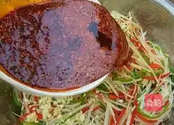 Illustration of how to make cold shredded potatoes 5