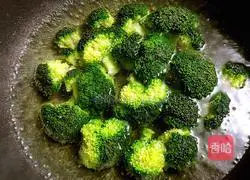 Illustration of how to make a Christmas tree 5