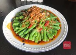 Illustration of how to make garlic beans 11