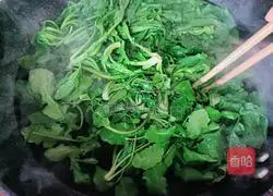 Illustration of how to cook shepherd's purse 4