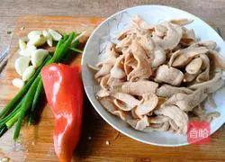 Illustration of how to make fried vegetarian chicken wings 1