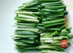 Illustration of how to make cold leeks 9 
