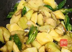 Illustration of how to make Di Sanxian 5