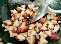 Illustration of how to make oil-consuming mushrooms and carrots 9