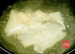 Illustration of making colorful pig skin jelly 5