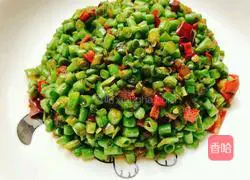 Illustration of how to stir-fry beans with oyster sauce 8