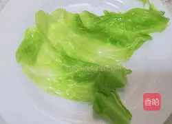 Illustration of how to make vegetable rolls 6