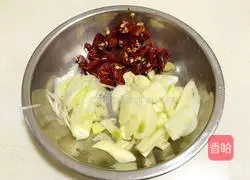 Illustration of how to make stir-fried beans 7