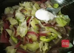 Illustration of how to make fried onions and lotus whites 9