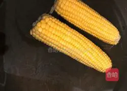 Illustration of cooking corn 2