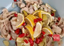 Boneless Lemon Chicken Feet Recipe Illustration 3