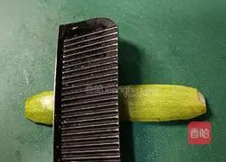 Illustration of how to cook zucchini in sauce 5