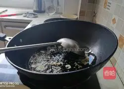 Illustration of how to stir-fry tomatoes and shredded potatoes 5