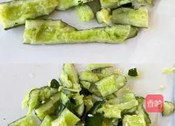 Illustration of how to make sweet and sour cucumbers 2