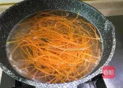 Illustration of how to make three shredded cold dishes 5