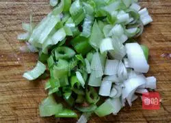 Illustration of how to make cold ground vegetables 5