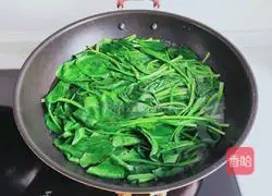 Illustration of how to make oil-consuming spinach 4
