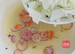 Illustration of how to make stir-fried cabbage 11