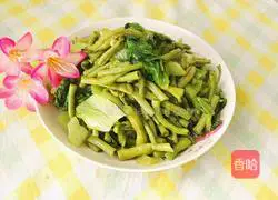 Illustration of how to make fried beans and lettuce 17