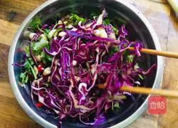 Illustration of how to make cold purple cabbage 10