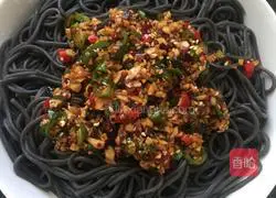 Illustration of how to make cold fern root powder 13