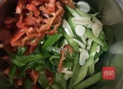 Illustration of how to make cucumber cold dishes 7