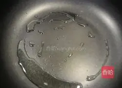 Illustration of how to make fried fungus with cabbage 6