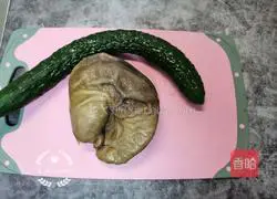 Illustration of how to make cold shredded pork belly 1