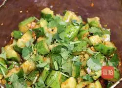 Illustration of how to make cold cucumbers 6