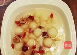 Illustration of how to make Tremella and Snow Pear Soup 5