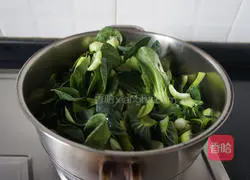 Coconut fragrant Shanghai green recipe illustration 3