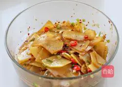 Illustration of how to make cold spicy potato slices 8