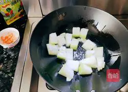 Illustration of braised winter melon 7