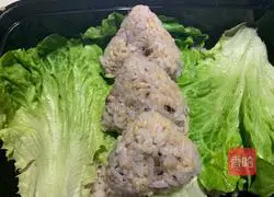 Illustration of how to make low-fat multigrain vegetable bento 6