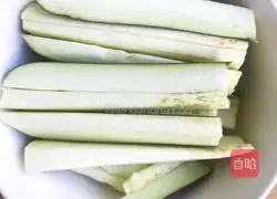 Illustration of how to make cold eggplant 2