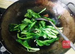 Illustration of how to cook Chinese cabbage with mushrooms 5