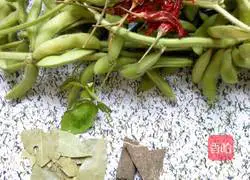 Illustration of how to make boiled edamame 1