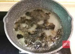 Illustration of how to make fungus mixed with cauliflower 8