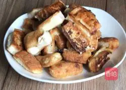 Illustration of how to make fried tofu with green pepper 9