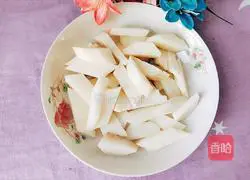 Illustration of how to make fried fungus with yam 6