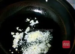 Illustration of how to make garlic amaranth 5