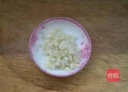 Illustration of how to make cold celery and yuba 2