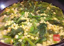 Illustration of how to stew soybean sprouts with mustard mustard 9