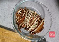 Illustration of how to make cold dried tofu 3